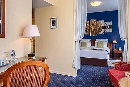 Amiral Hotel