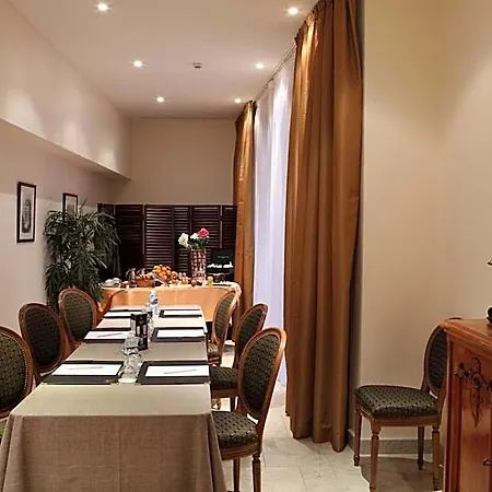 Amiral 4* باريس