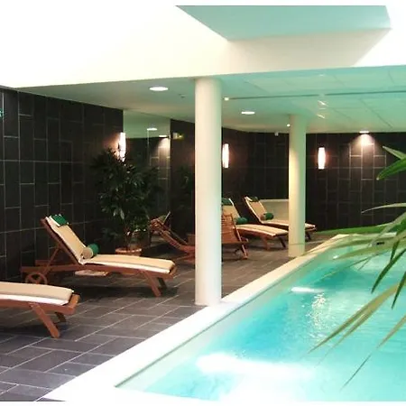 Hotel Amiral 4*