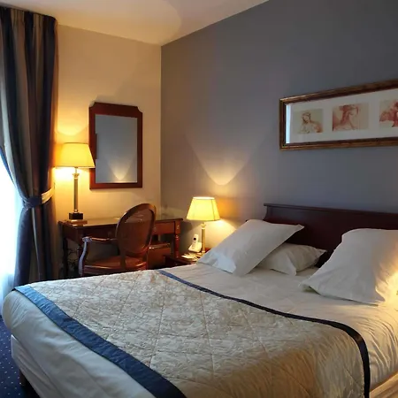 Amiral Hotel 4*