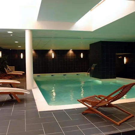 Amiral Hotel