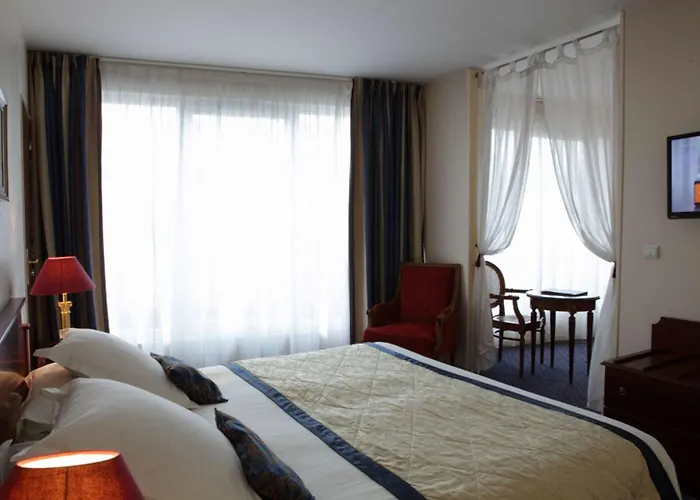 Amiral 4* Parigi