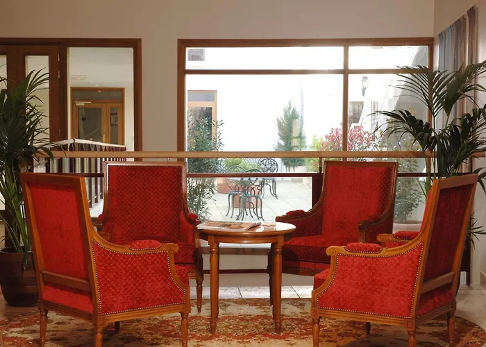 Amiral Hotel