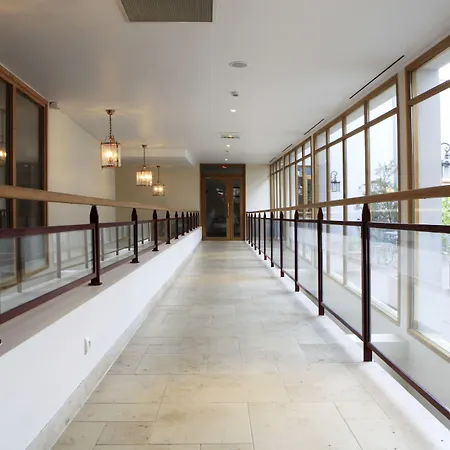 Amiral 4* Paris