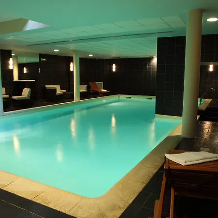 Hotel Amiral 4*