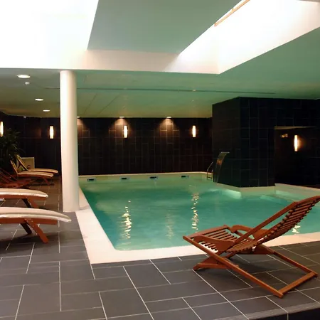 Amiral Hotel
