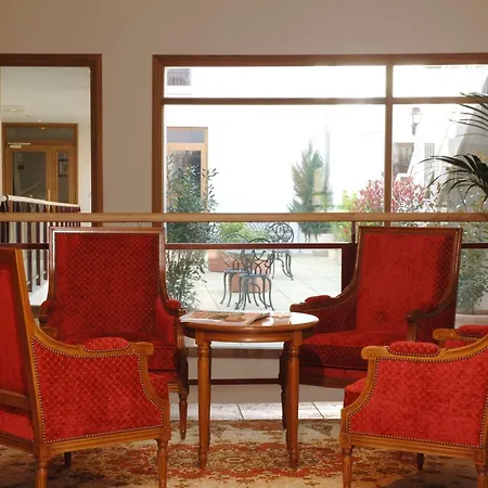 Amiral Hotel