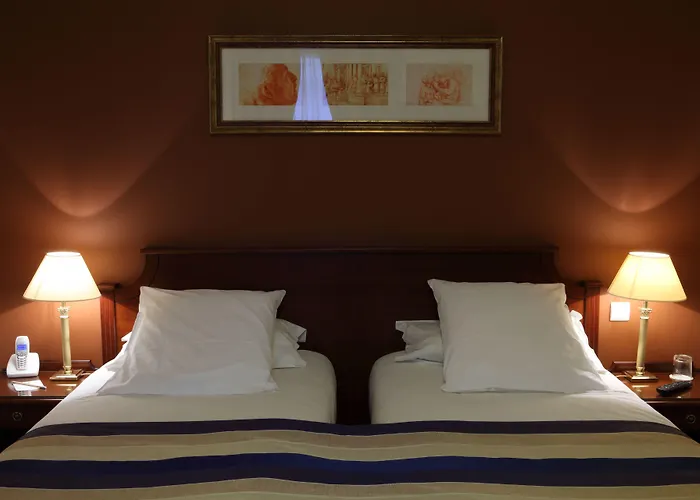 Amiral 4* Paris