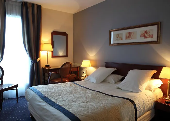 Amiral Otel 4*